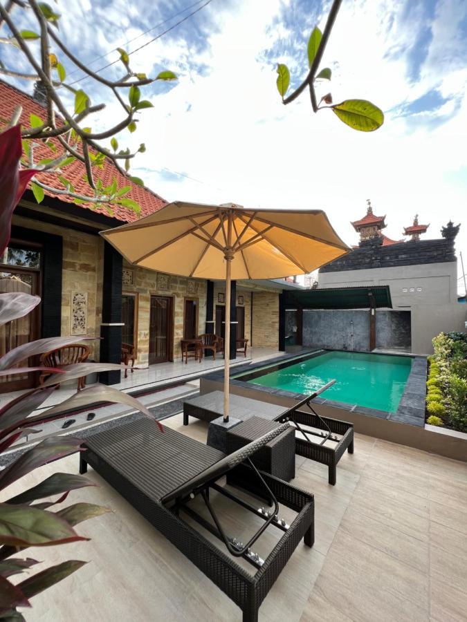 Nari Homestay Canggu Extérieur photo