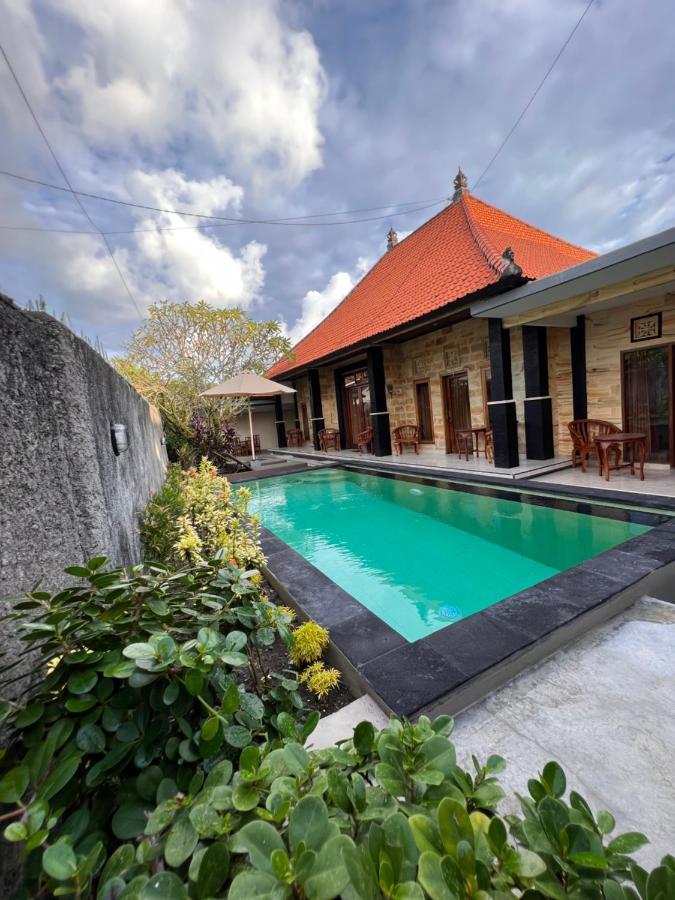 Nari Homestay Canggu Extérieur photo