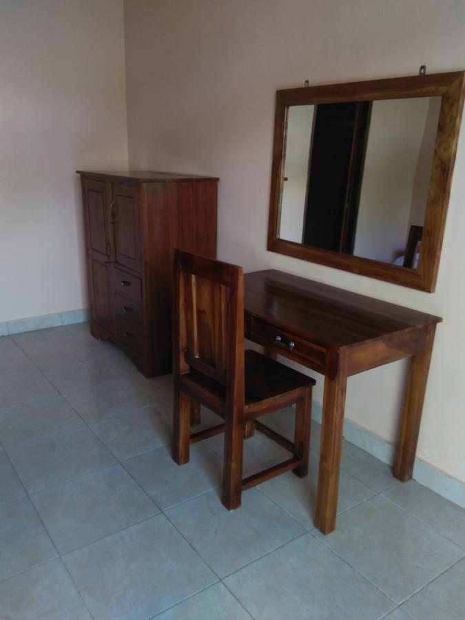 Nari Homestay Canggu Extérieur photo